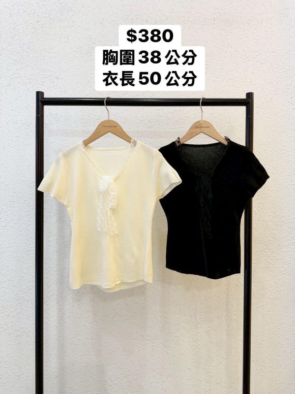 蕾絲綁帶短袖上衣 