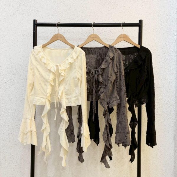 浪漫荷葉邊紋理罩衫 