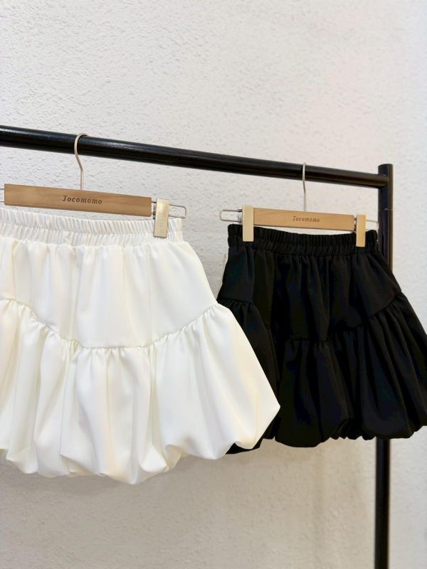 澎澎不對稱短裙 