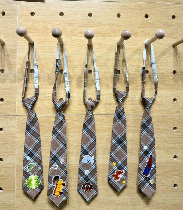 學院風斜紋短領帶 