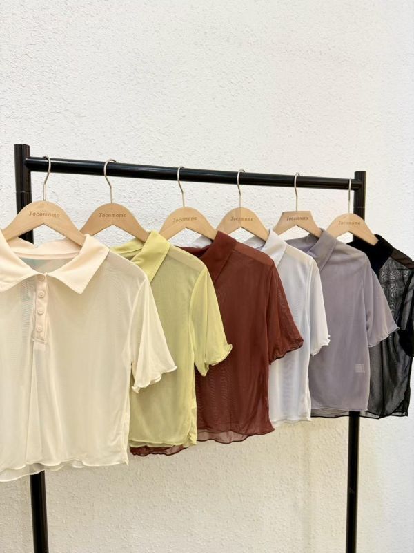 翻領透透短袖上衣 