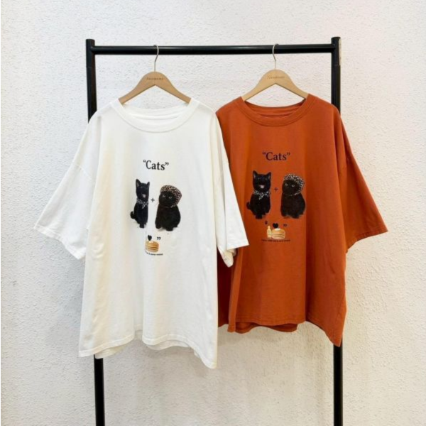 簡約小黑貓大踢 