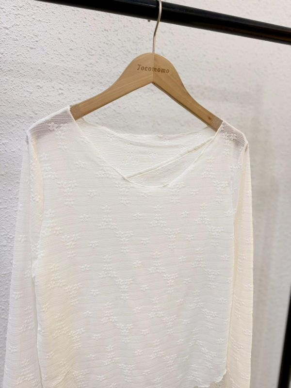 小花花剪裁長袖透膚 