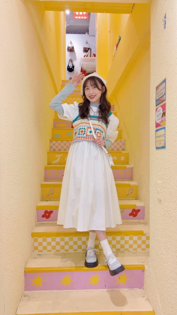 撞色花磚小背心 