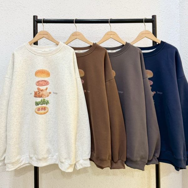 小貓漢堡夾心大學踢 