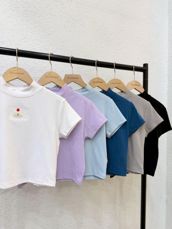 自訂款-蛋糕狗刺繡高領上衣 (MIT) 