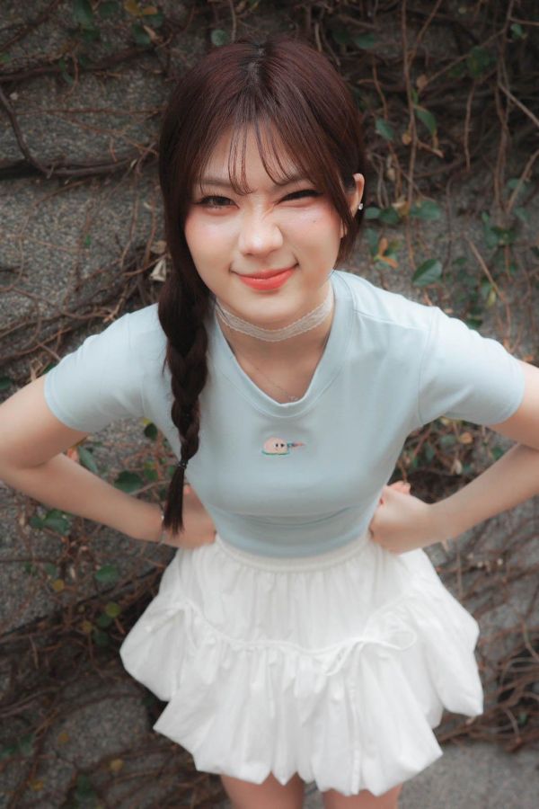 自訂款-桃子水槍刺繡圓領上衣 (MIT) 