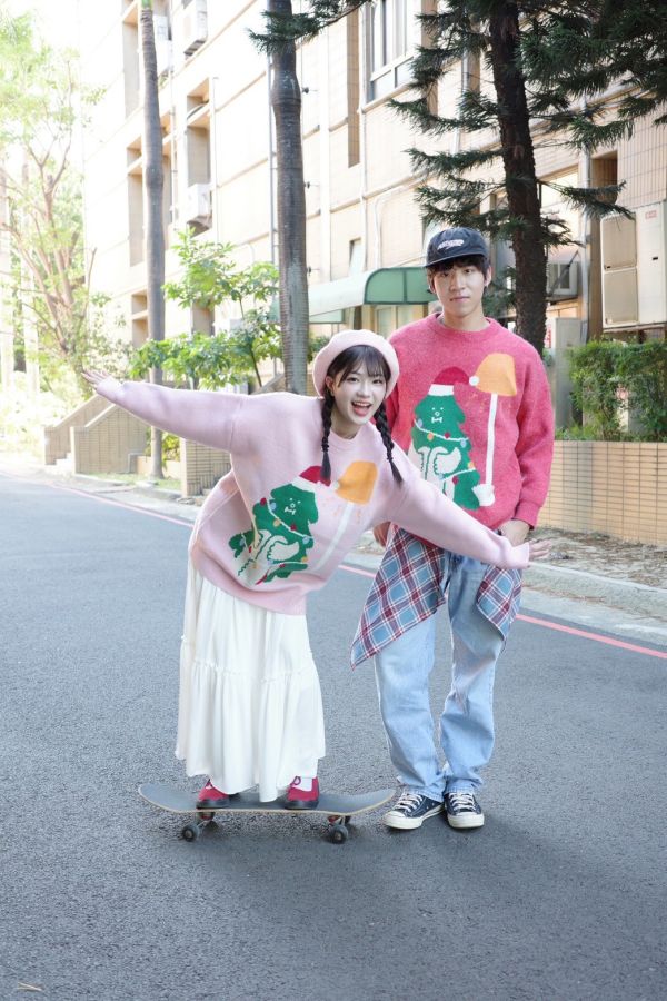 自訂款-檯燈聖誕樹毛衣 