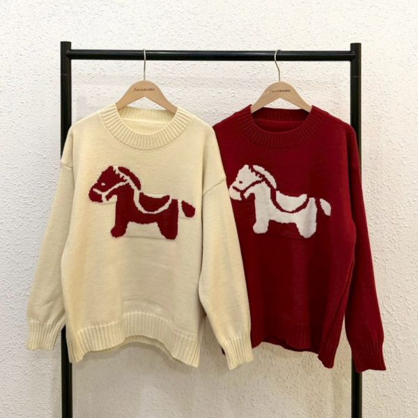 百搭撞色小馬毛衣 