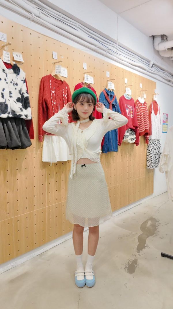 華麗蕾絲長袖罩衫 