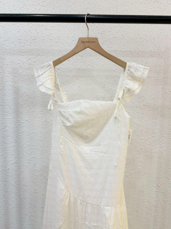 優雅綁帶剪裁洋裝 