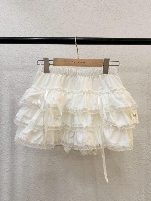 少女蕾絲綁帶短裙 