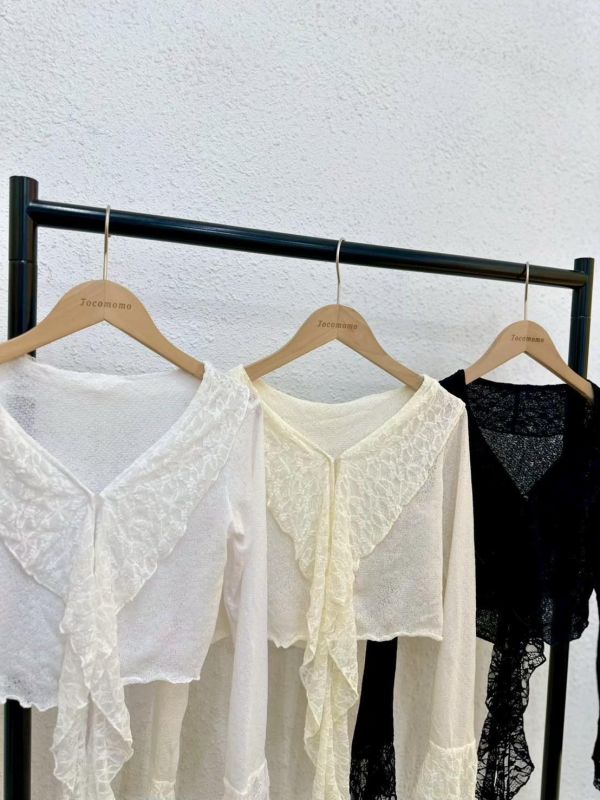 華麗蕾絲長袖罩衫 