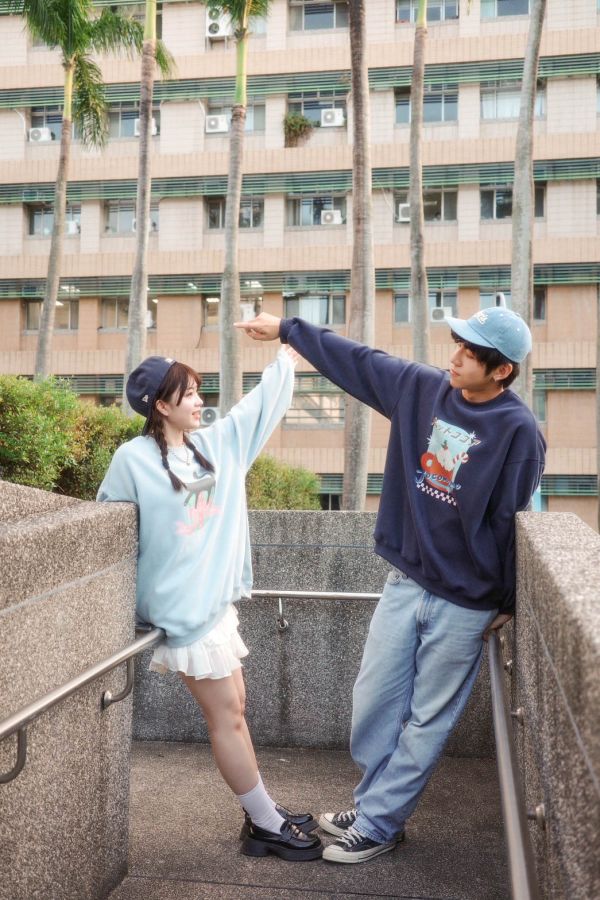 自訂款-黑貓打瞌睡大學踢 