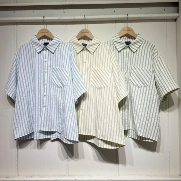 夏日線條壓紋襯衫 