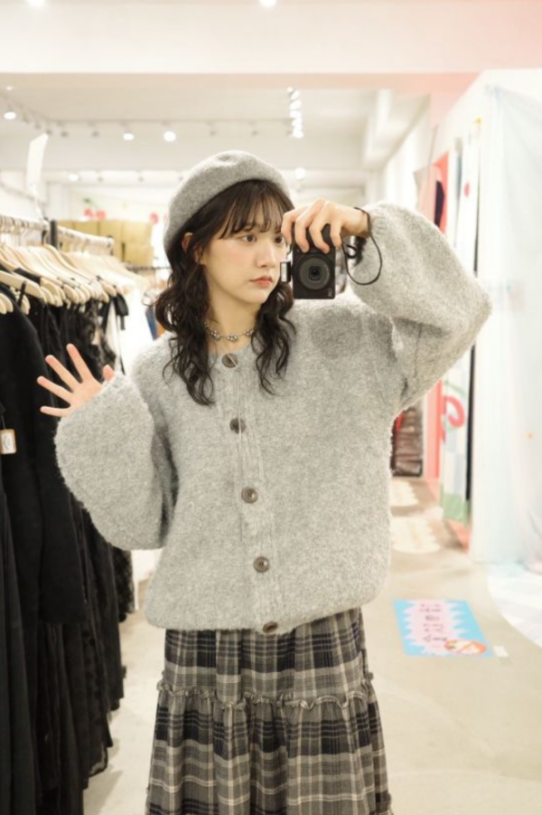 溫柔圓領針織外套 