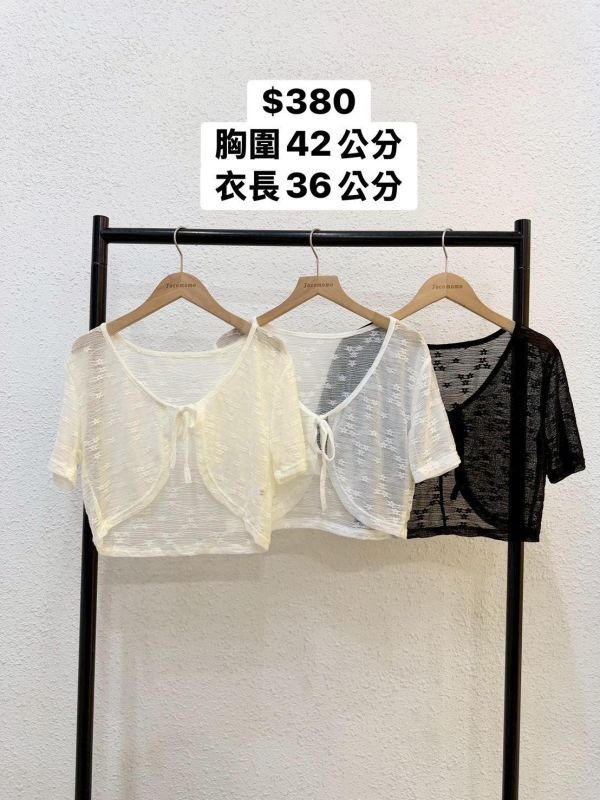 小花透透短袖罩衫 