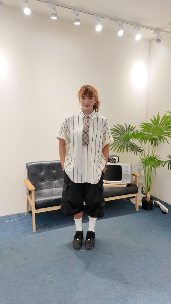 簡約編織條紋襯衫 