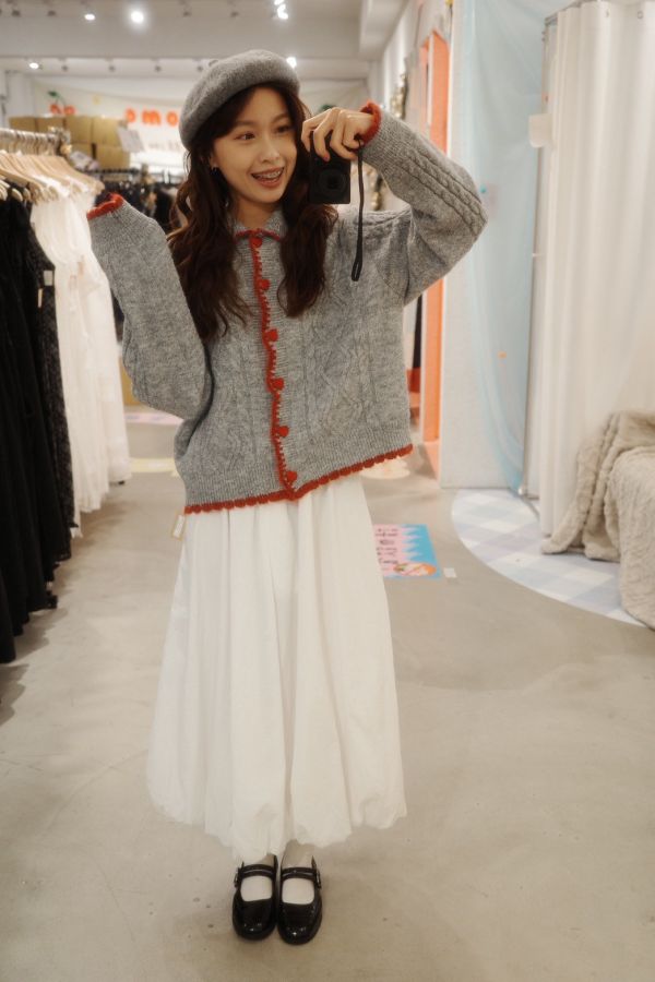 娃娃領撞色針織外套 