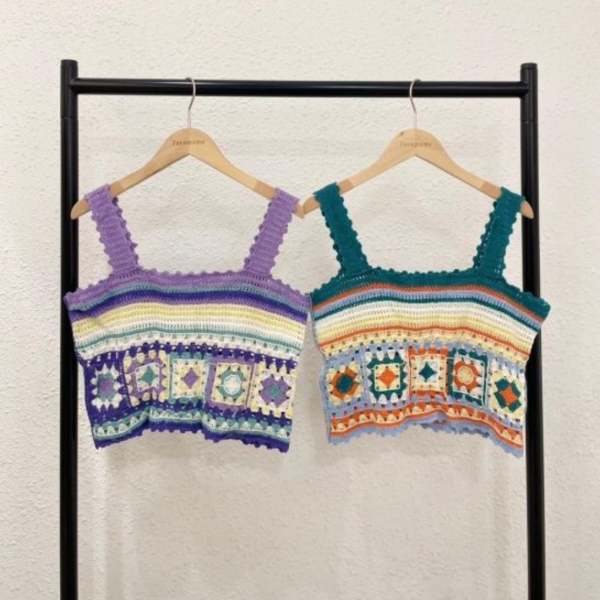 撞色花磚小背心 