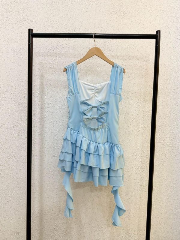 浪漫層次設計短洋裝 