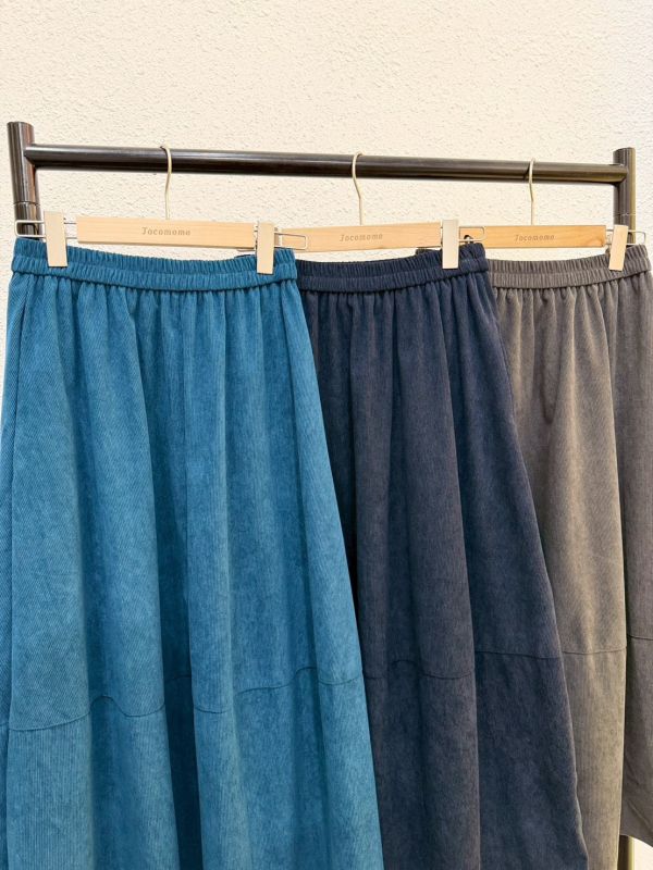 百搭素色坑條長裙 (冬) 