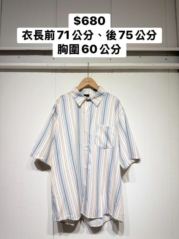文青間格線條襯衫 