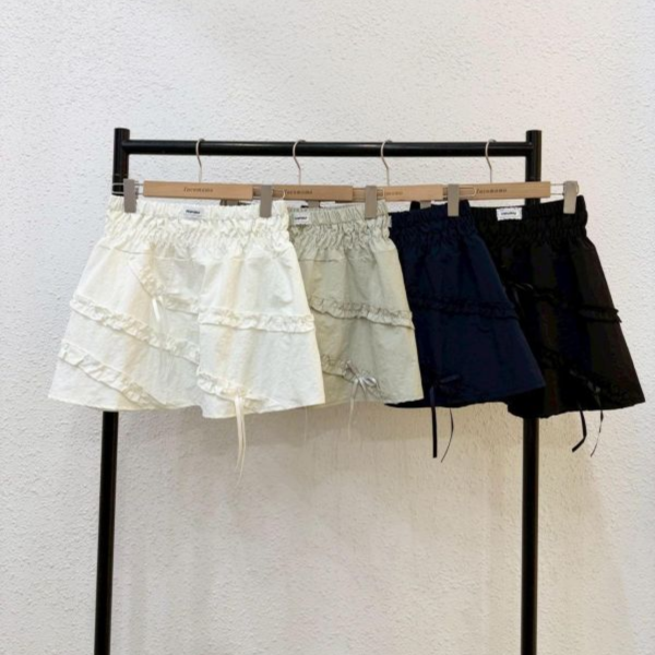 皺皺荷葉邊短裙 