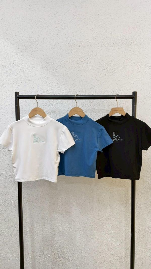 自訂款-線條漂亮恐龍刺繡高領上衣 (MIT) 
