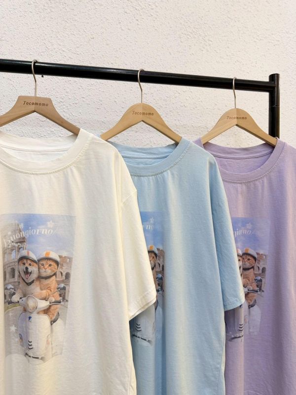 可愛貓狗騎車大踢 