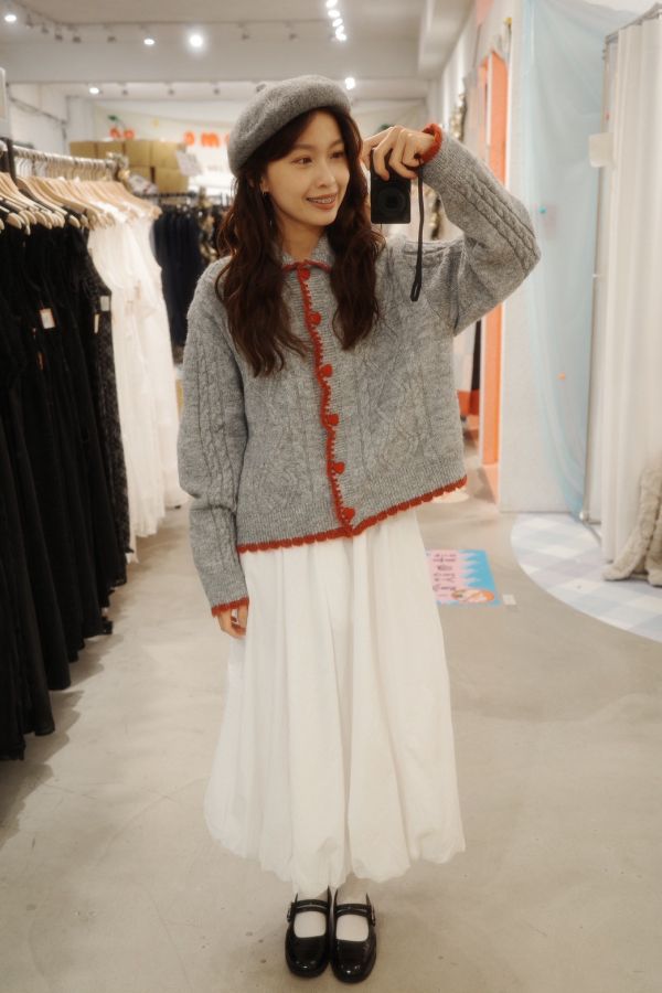 娃娃領撞色針織外套 