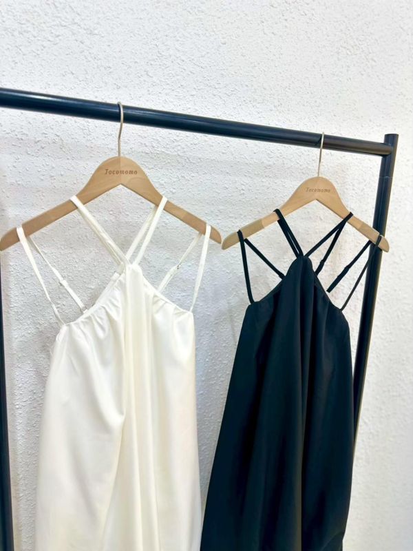 簡約交叉細肩洋裝 