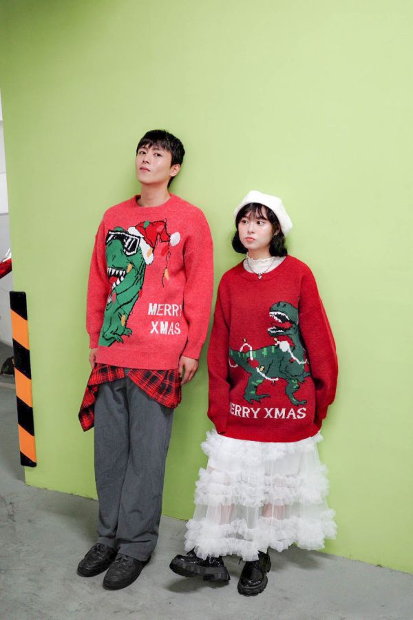 聖誕燈恐龍毛衣 