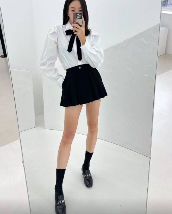 〖預購＋現貨〗正韓百摺感褲裙 