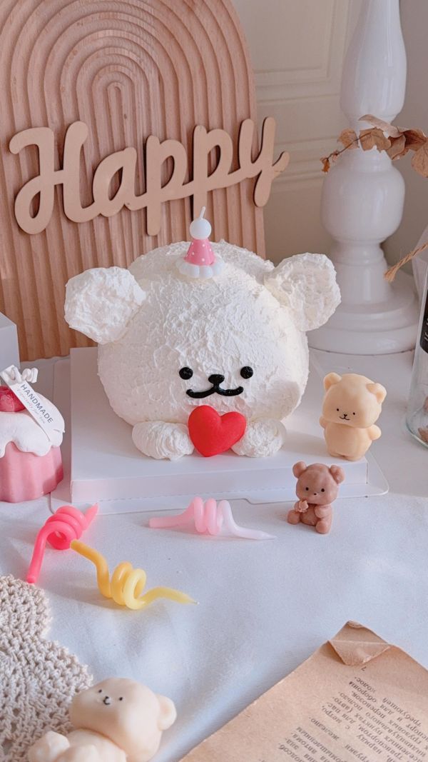 線條小狗抱愛心 