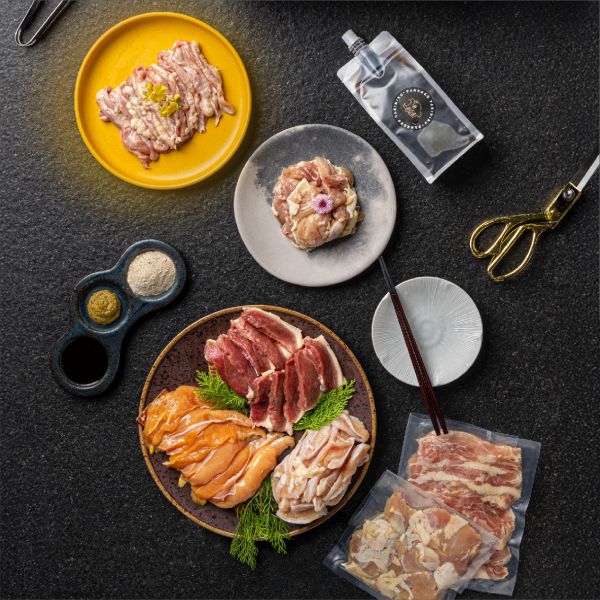 【無負擔！雞鴨雙享】全場續烤率最高的清爽系 中秋燒肉禮盒, 清爽燒肉禮盒, 雞腿軟骨禮盒, 豪野鴨胸推薦, 小酌燒肉推薦, 聚餐輕盈燒肉, 不油不膩肉品, 聊天型聚餐禮盒, 中秋送禮推薦, 㕩肉舖禮盒