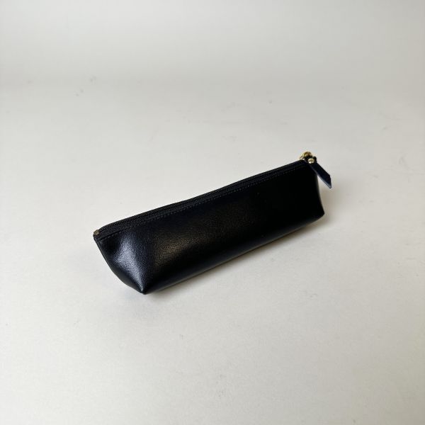 黑皮筆袋 