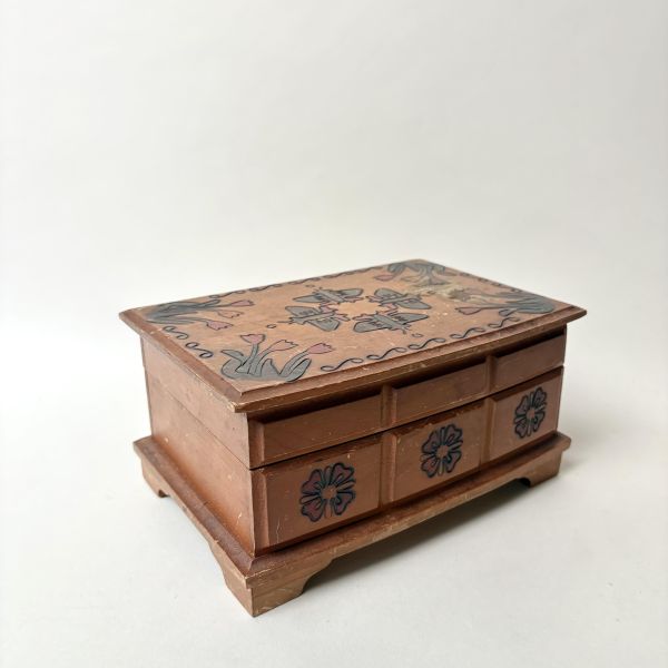 復古花卉木製首飾音樂盒 