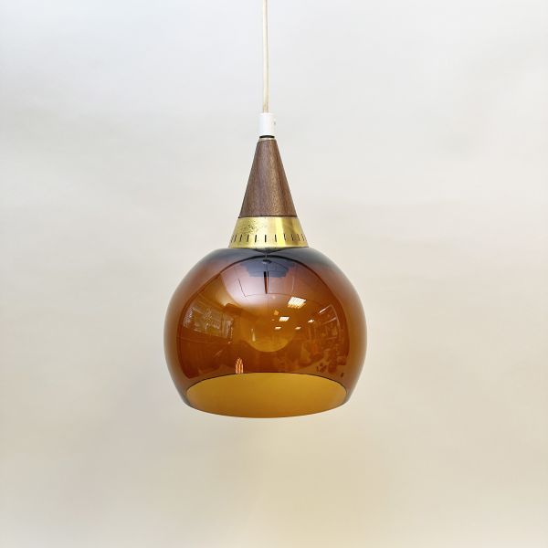 茶色玻璃吊燈 