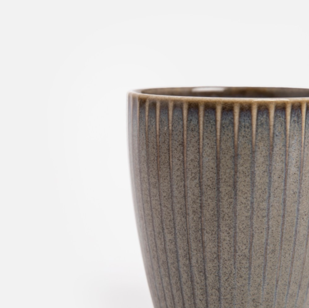 刻紋深灰陶瓷馬克杯 