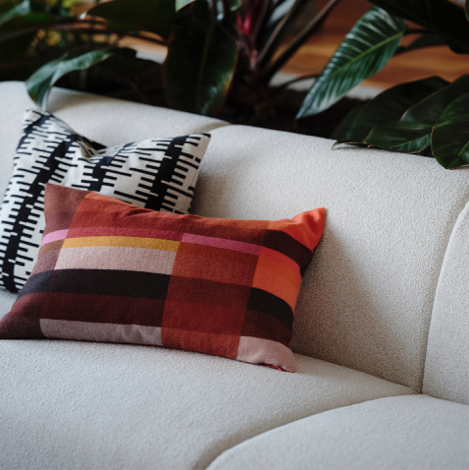 紅色系混色抱枕 