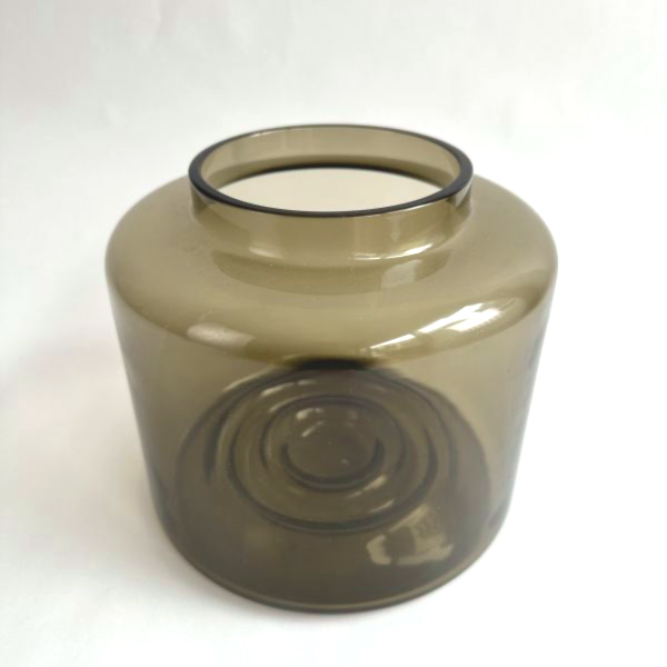 茶色玻璃花器 