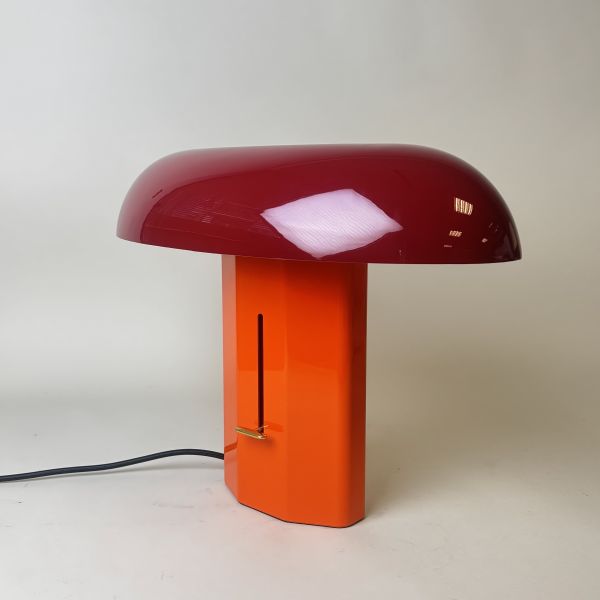 紅橘現代桌燈 
