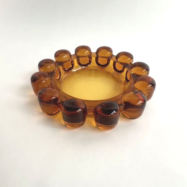 琥珀色煙灰缸 