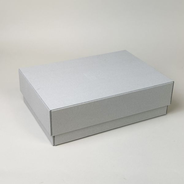 灰色禮品紙盒 