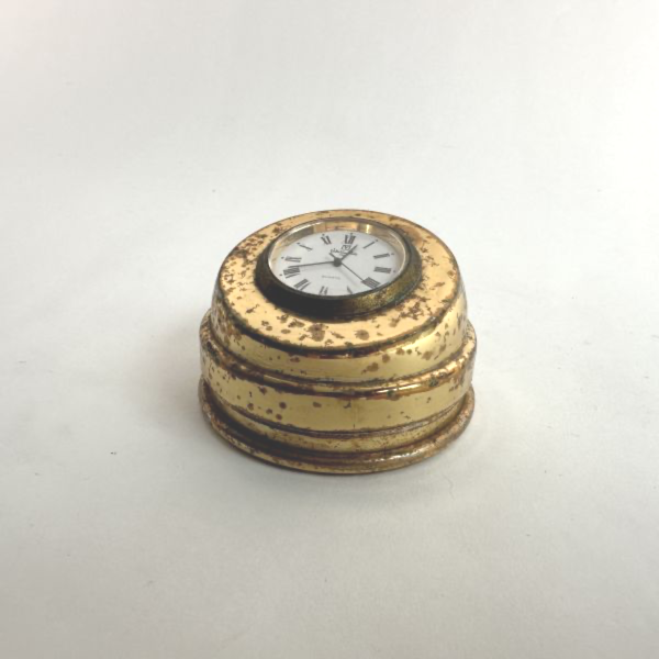 金屬桌鐘擺飾 