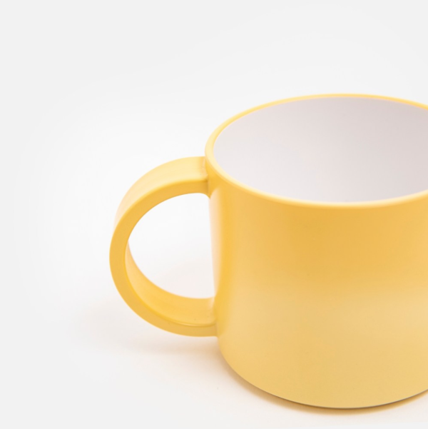 黃色兒童雙把手水杯 