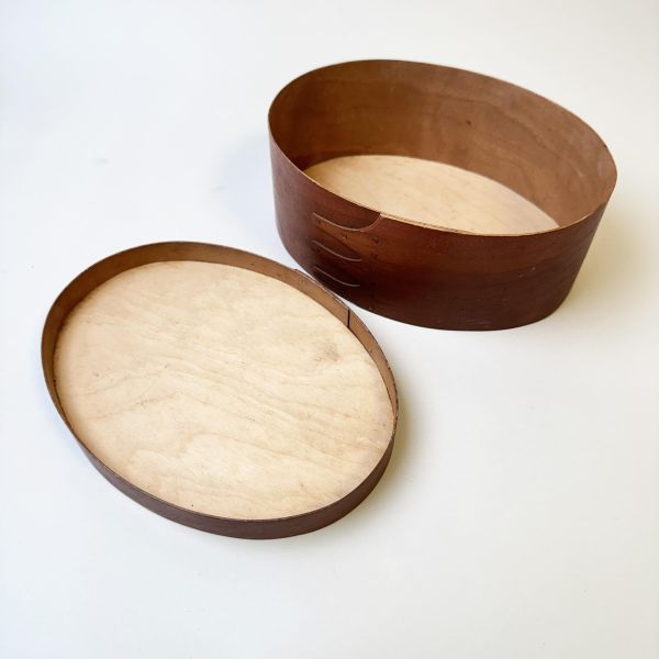 深木色橢圓夏克木盒 