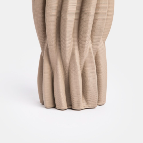 米灰雕塑感陶瓷花器 