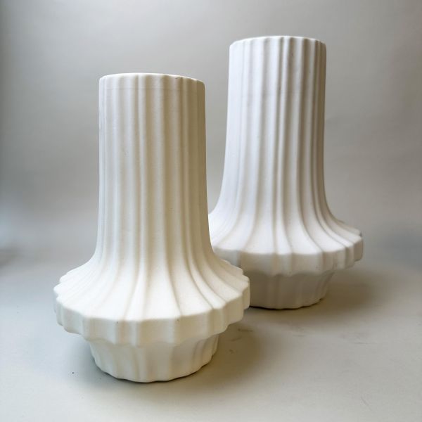 白色噴砂線條花瓶 